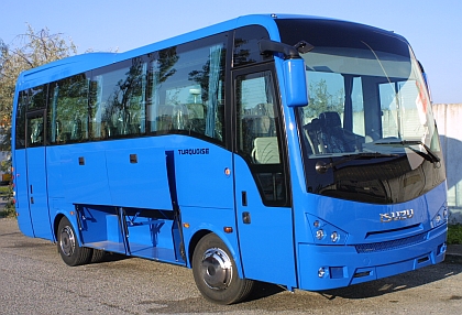 Hradní stráž rozšiřuje svůj autobusový park o malaokapacitní ISUZU