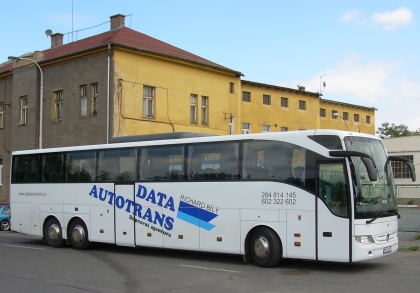 DATA AUTOTRANS: Široký záběr dopravních služeb  - od autokarů po osobní vozy 