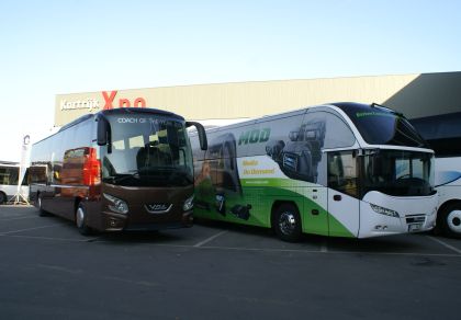 BUSWORLD 2011: Ranní a večerní exteriérové záběry 