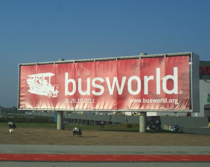 BUSWORLD 2011: Ranní a večerní exteriérové záběry 