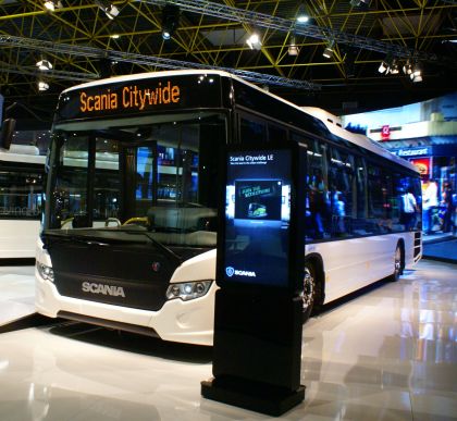 BUSWORLD 2011: Scania rozšiřuje design autobusů 'wrapping T' na městské