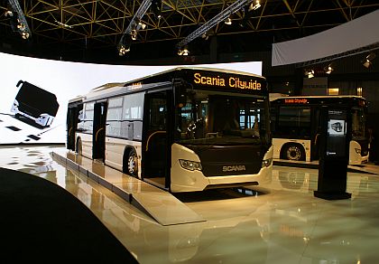 BUSWORLD 2011: Scania rozšiřuje design autobusů 'wrapping T' na městské