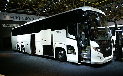 BUSWORLD 2011: Scania rozšiřuje design autobusů 'wrapping T' na městské