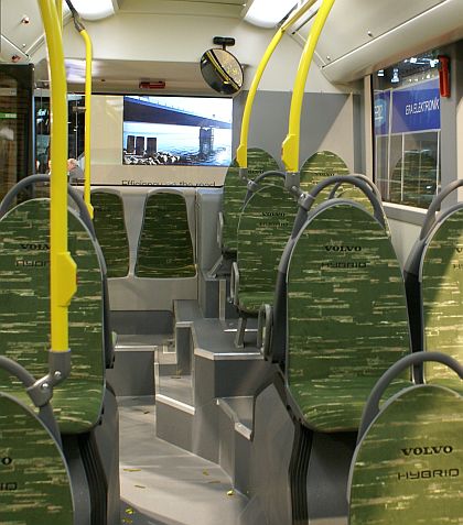 BUSWORLD 2011: Světová premiéra městského autobusu Volvo 7900 v hybridní verzi