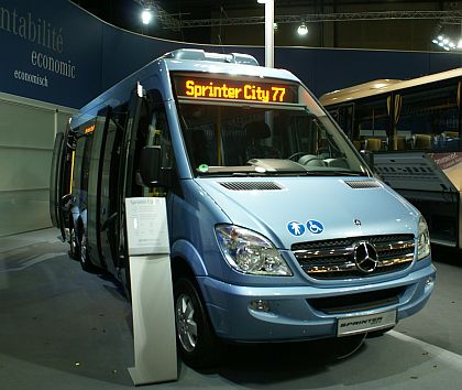 BUSWORLD 2011: Mercedes-Benz - světová premiéra Travego EURO 6, nové Citaro,