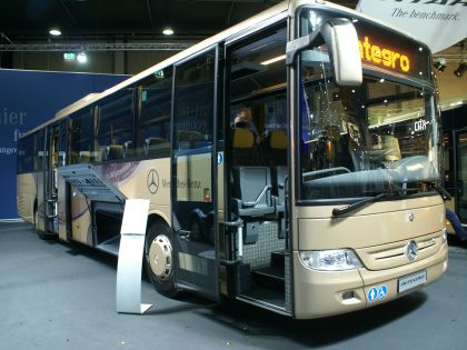 BUSWORLD 2011: Mercedes-Benz - světová premiéra Travego EURO 6, nové Citaro,