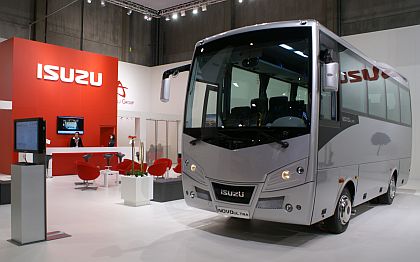 BUSWORLD 2011: Turecký výrobce  spolupracující s japonským motorářem ISUZU