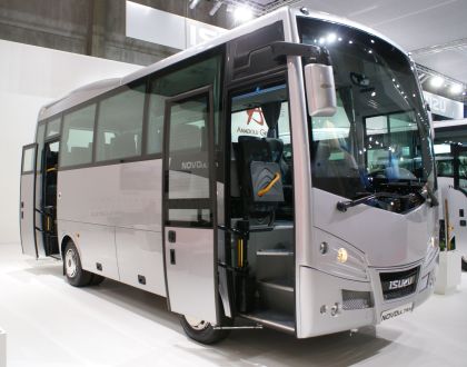 BUSWORLD 2011: Turecký výrobce spolupracující s japonským motorářem ISUZU