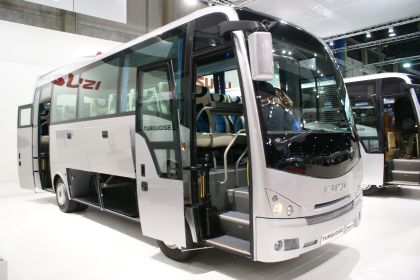 BUSWORLD 2011: Turecký výrobce  spolupracující s japonským motorářem ISUZU