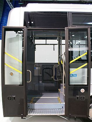 BUSWORLD 2011: Turecký výrobce spolupracující s japonským motorářem ISUZU