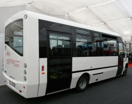 CZECHBUS: Záběry autobusů Irisbus Iveco, Solaris, MAN, Neoplan, Scania, Volvo, 