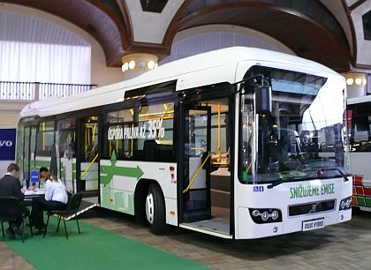 CZECHBUS: Záběry autobusů Irisbus Iveco, Solaris, MAN, Neoplan, Scania, Volvo, 