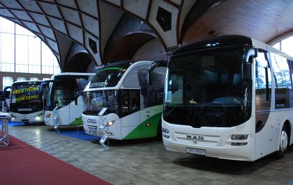 CZECHBUS: Záběry autobusů Irisbus Iveco, Solaris, MAN, Neoplan, Scania, Volvo,
