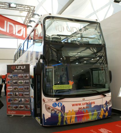 BUSWORLD 2011: Otevřené doubledeckery s turisty v Praze patrně neuvidíme