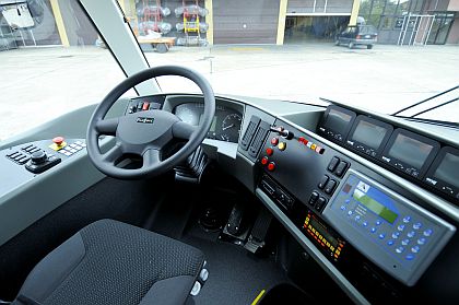 BUSWORLD 2011: Platforma Van Hool ExquiCity - opravdu krásný trolejbus