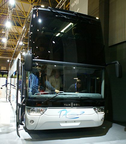 BUSWORLD 2011: Autokary Van Hool nové řady TX