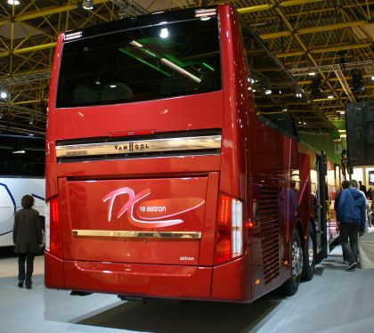 BUSWORLD 2011: Autokary Van Hool nové řady TX