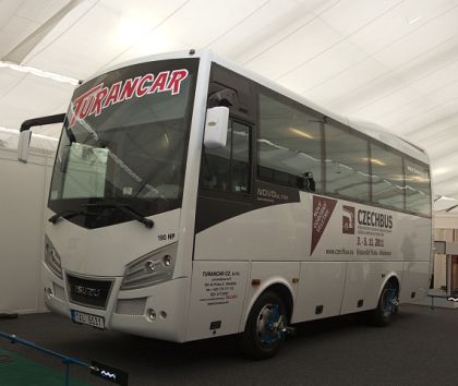 Ohlédnutí: TURANCAR CZ představil na Czechbus malokapacitní autobusy ISUZU: