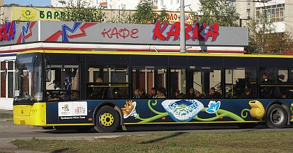 Pohlednice z Ukrajiny: Rivne a Lvov - Trolejbusy nejen Škoda 9Tr
