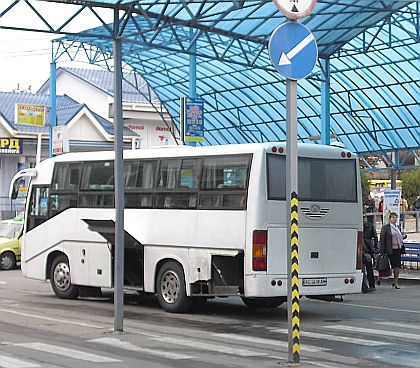 Pohlednice z Ukrajiny: Rivne a Lvov - záběry z autobusových nádraží