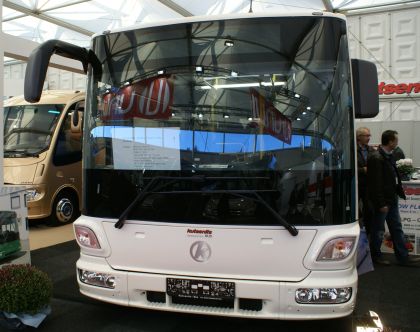 BUSWORLD 2011: Něco z nedaleka - Rakouský Kutsenits, maďarský Csaba Metál