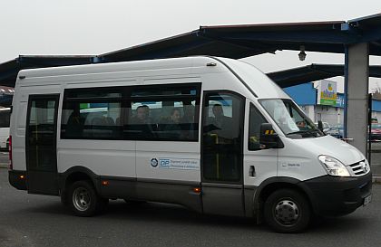 Pohlednice z autobusového nádraží v Lounech