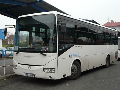 Pohlednice z autobusového nádraží v Lounech