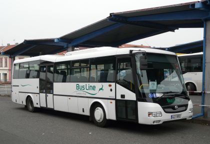 Pohlednice z autobusového nádraží v Lounech