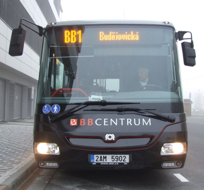 Kyvadlové busy k BBCentru  v novém designu od společnosti MOBILBOARD  