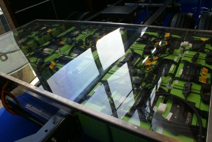 BUSWORLD 2011: Malokapacitní elektrobusy PVI a BUSiness a letištní COBUS