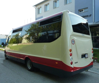Malokapacitní městské autobusy na stlačený zemní plyn First CNG pro Jihlavu