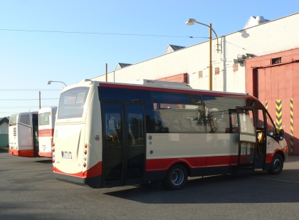 Malokapacitní městské autobusy First CNG pro Jihlavu podruhé: