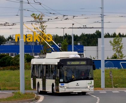 Pardubické trolejbusy 26 Tr a a 28 Tr v ulicích Plzně