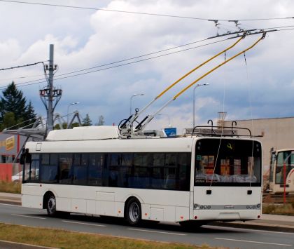 Pardubické trolejbusy 26 Tr a a 28 Tr v ulicích Plzně