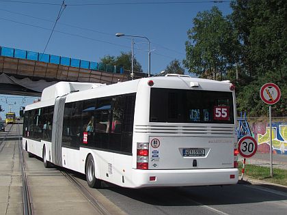 ČSAD autobusy Plzeň testuje  kloubový autobus SOR na CNG na lince 55