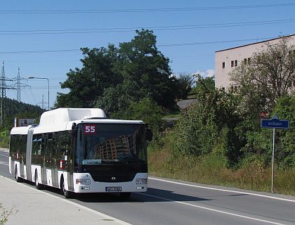 ČSAD autobusy Plzeň testuje  kloubový autobus SOR na CNG na lince 55