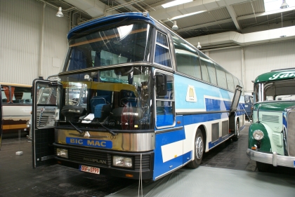 Z veletrhu IAA Hannover 2012 II: Leporelo 45 záběrů