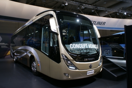 Z veletrhu IAA Hannover 2012 II: Leporelo 45 záběrů