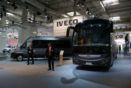 Z veletrhu IAA  Hannover 2012 II: Leporelo 45 záběrů