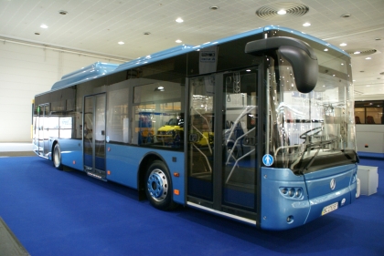 Z veletrhu IAA  Hannover 2012 II: Leporelo 45 záběrů