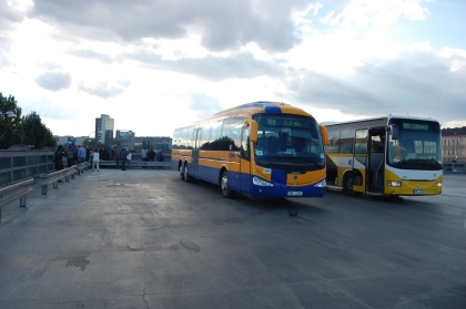 Z prohlídky autobusového nádraží Brno - Zvonařka. Parkování na střeše a zázemí 