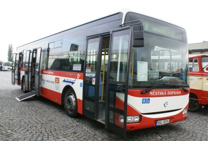 Ze Dne otevřených dveří Probo Bus a PT Real v Králově  Dvoře I.