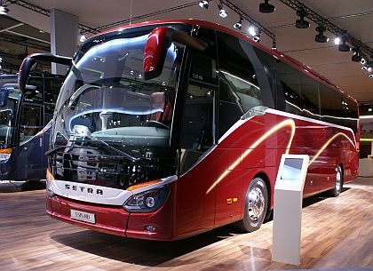 IAA  Hannover IV. : Setra v rámci rozsáhlé expozice Daimler 