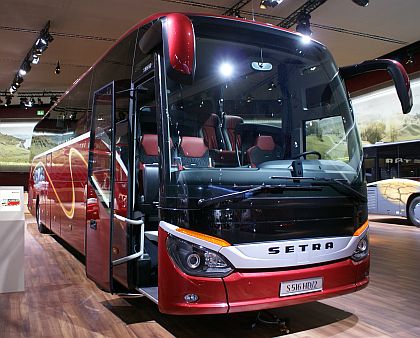 IAA Hannover IV. : Setra v rámci rozsáhlé expozice Daimler