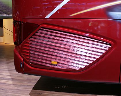 IAA Hannover IV. : Setra v rámci rozsáhlé expozice Daimler
