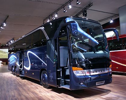 IAA  Hannover IV. : Setra v rámci rozsáhlé expozice Daimler 