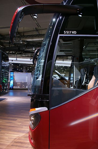 IAA  Hannover IV. : Setra v rámci rozsáhlé expozice Daimler 