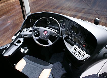IAA Hannover IV. : Setra v rámci rozsáhlé expozice Daimler