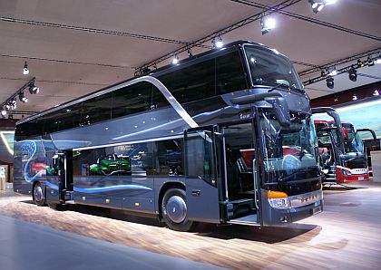 IAA Hannover IV. : Setra v rámci rozsáhlé expozice Daimler