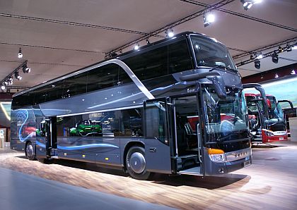 IAA  Hannover IV. : Setra v rámci rozsáhlé expozice Daimler 